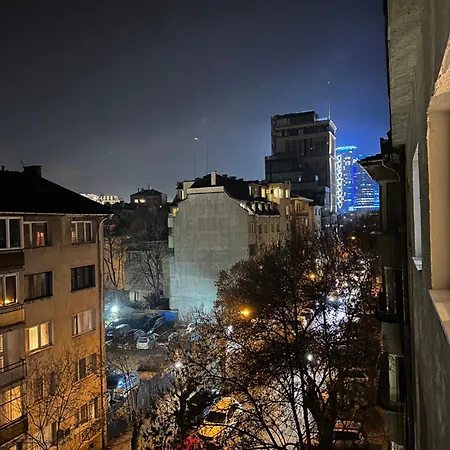 Apartment Near Ndk *