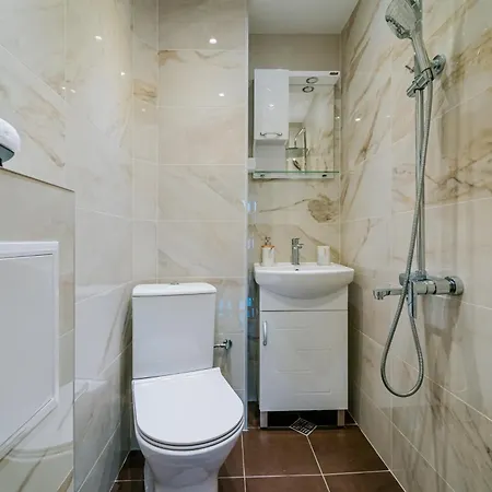 Apartment Near Ndk *